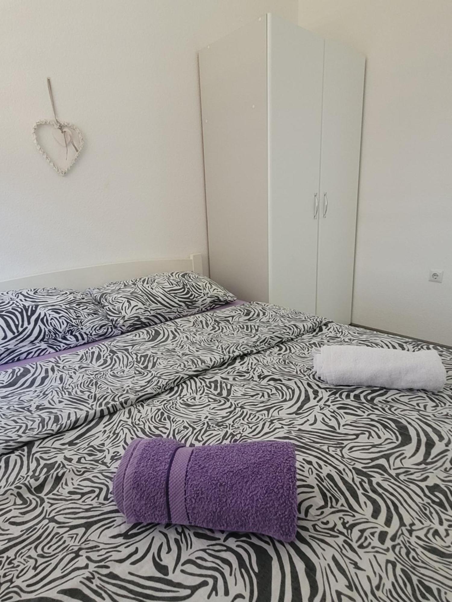 Apartmani Elegance Tuzla Ngoại thất bức ảnh