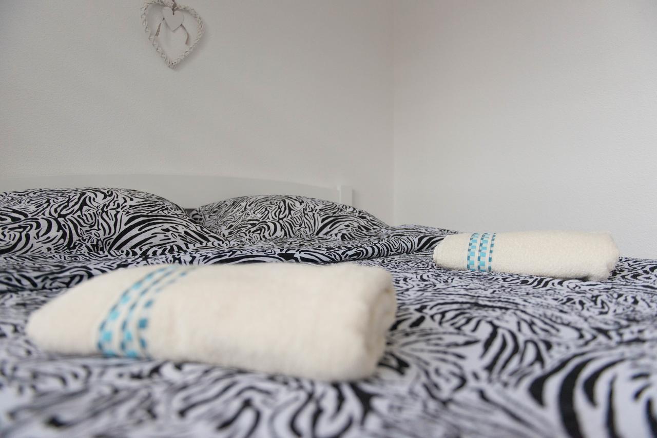 Apartmani Elegance Tuzla Ngoại thất bức ảnh
