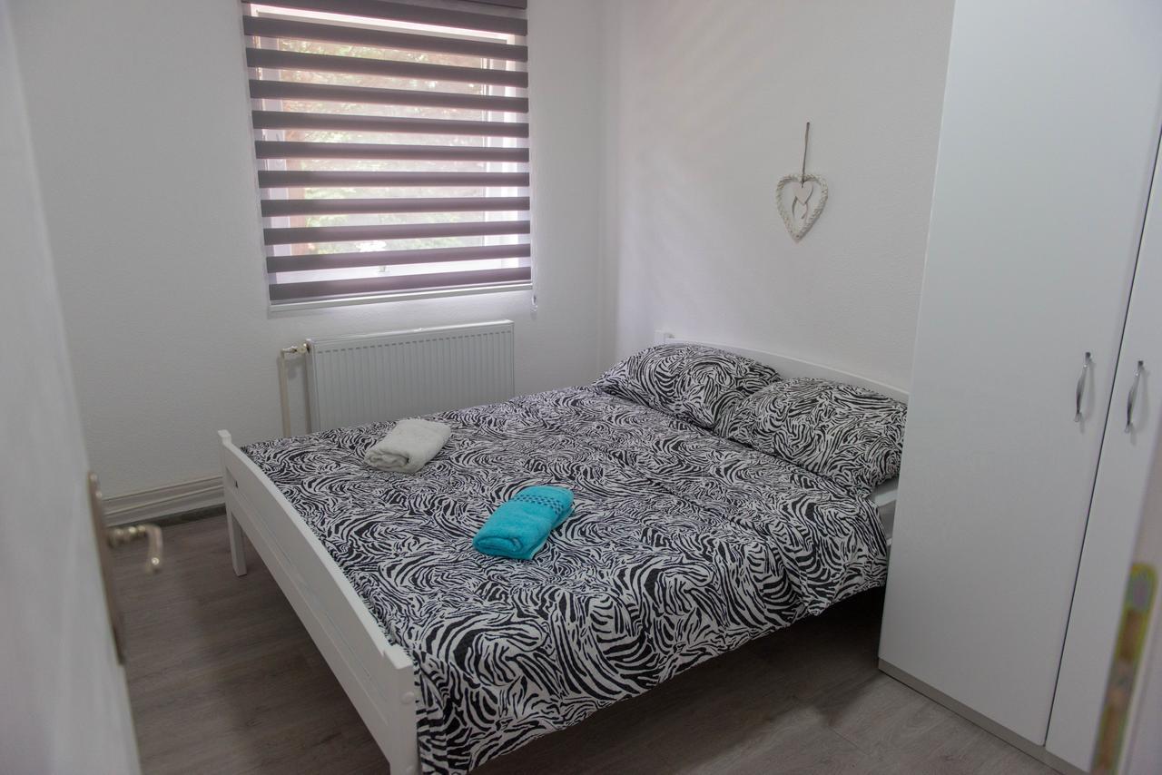 Apartmani Elegance Tuzla Ngoại thất bức ảnh