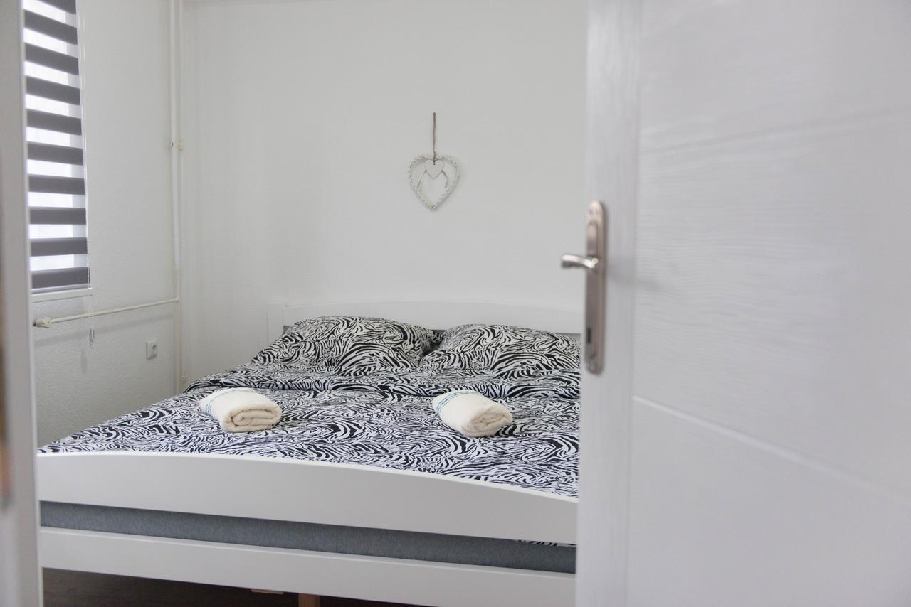 Apartmani Elegance Tuzla Ngoại thất bức ảnh